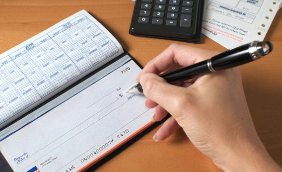 金錢與婚姻:夫妻共存錢 婚姻更幸福