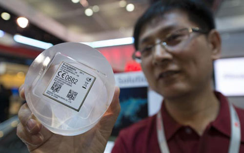 英國棄用華為設備 擔心遭竊聽