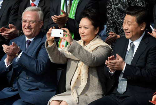 “第一夫人效應(yīng)”催熱中國(guó)品牌