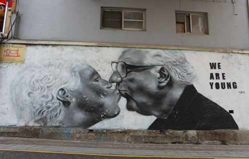 生活艱難，韓國老人走上賣淫之路