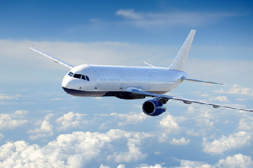 專家:坐飛機(jī)依然很安全