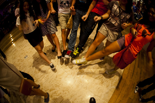 世界各地奇怪的新年前夜傳統