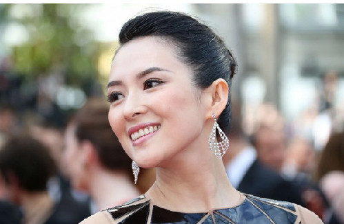 外媒：章子怡嫁給了無人機(jī)？