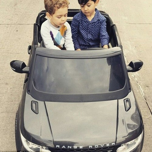 歐美網絡掀起兒童炫富潮