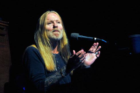 推薦：50位明星最愛的書