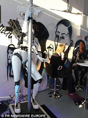 最性感機器人:會跳鋼管舞