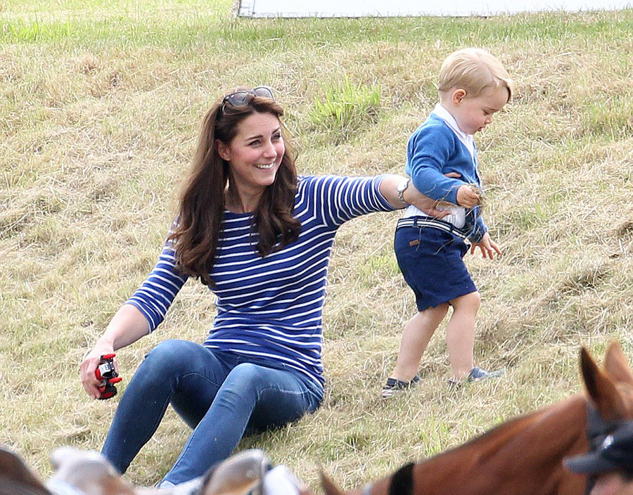 喬治小王子助陣威廉哈里馬球賽 活潑好動萌翻眾人