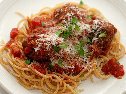 初次約會(huì)：千萬別點(diǎn)這10道菜！