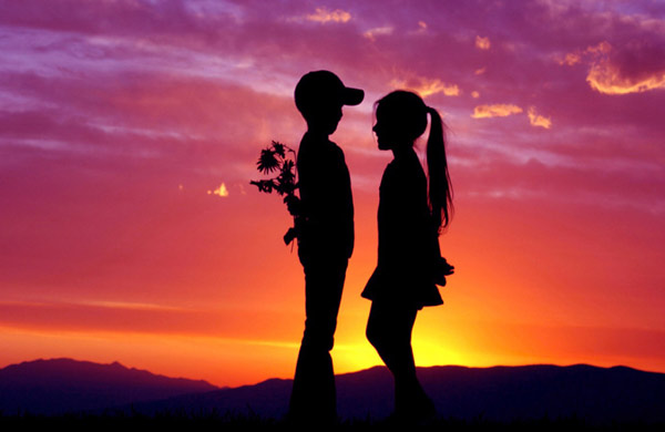 用英語(yǔ)說(shuō)情話:傾訴“I love you”的99種方式