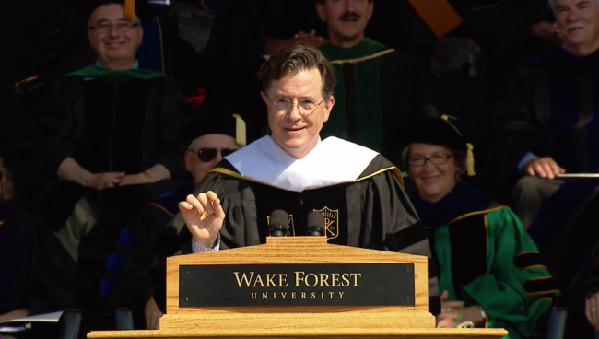 維克森林大學畢業典禮演講 聽“扣扣熊”講段子