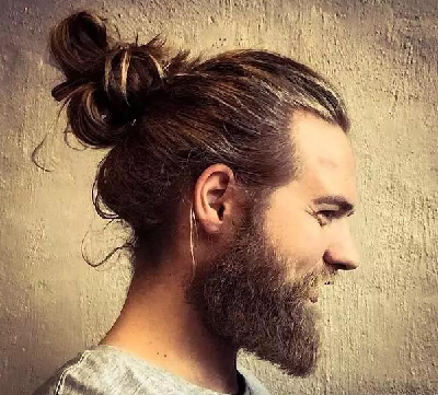 超人氣男士發型Man Bun