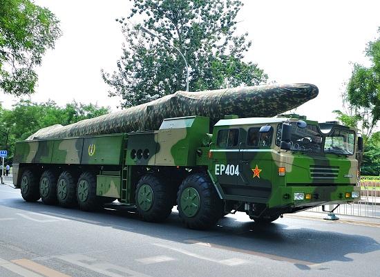 抗戰閱兵:海量先進武器首秀