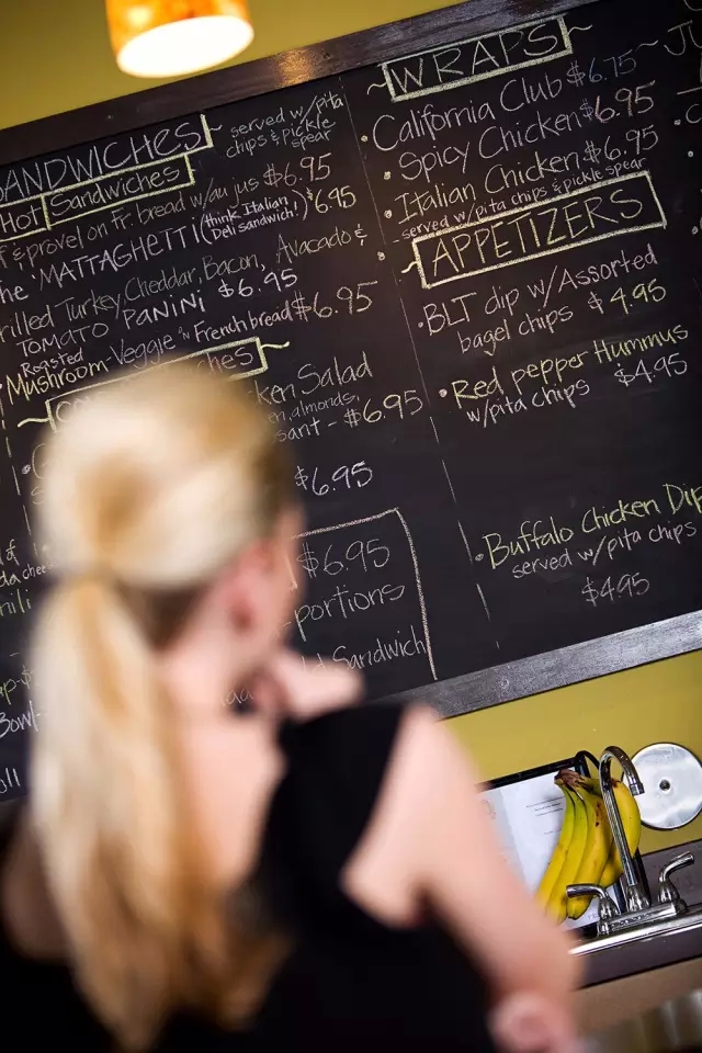 出國(guó)用餐英語(yǔ)完全手冊(cè)（上）