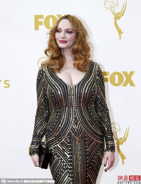 第67屆艾美獎(jiǎng)紅毯美圖大賞