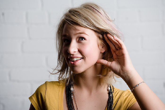 如何表達“沒聽清”“請再說一遍”?