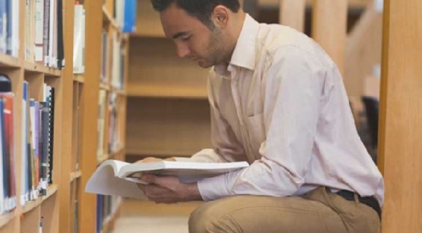 想成功？這7本書(shū)一定要看！