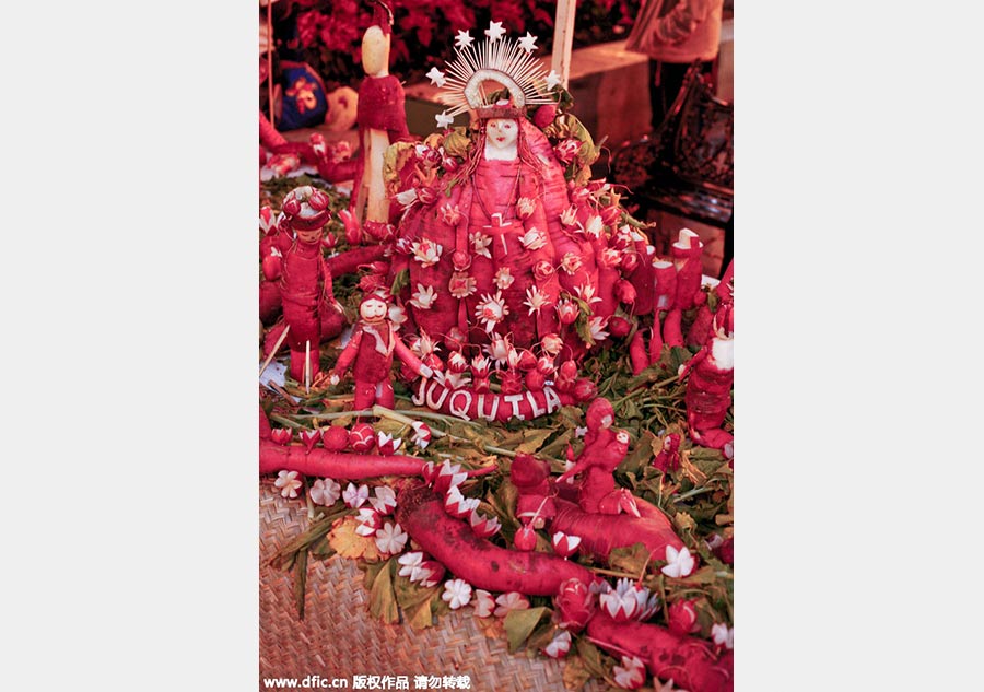 世界各地的古怪圣誕傳統（組圖）