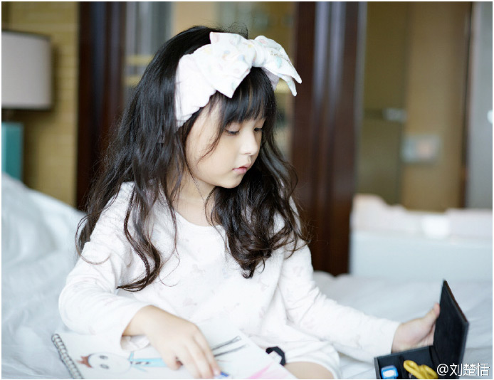 “小羋月”劉楚恬又出萌照 清新可愛