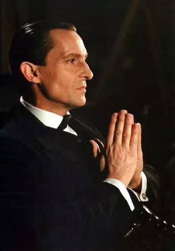 重溫經典:柯南·道爾英文原著中的福爾摩斯