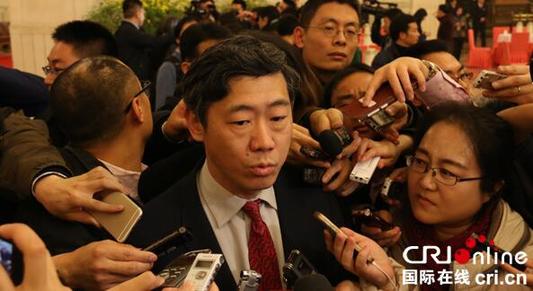 兩會時(shí)間:聽政協(xié)委員怎么說