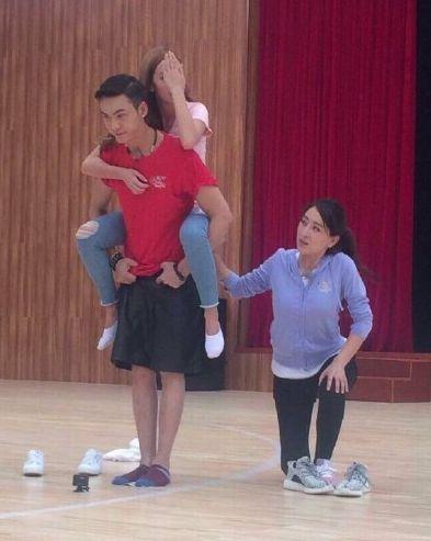 “紳士手”大火,英文怎么說?