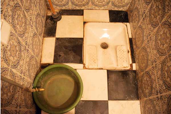 沒人告訴你旅游地風(fēng)光背后的這些臟亂差