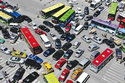 “擁堵費”要動真格,說說“交通擁堵”