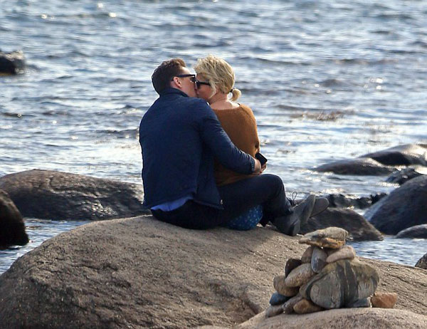 淘寶現霉霉抖森“分手險”成交火爆