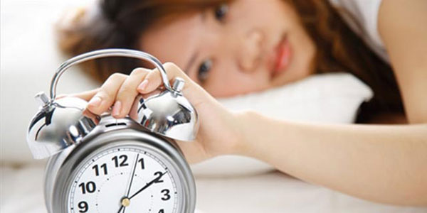 早上睡過(guò)頭，還去上班嗎？