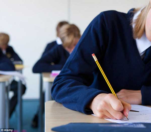 英式英語藥丸?連英國人都開始使用美式拼寫了