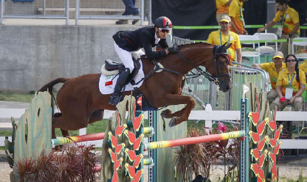 混血馬術(shù)選手華天與“堂-熱內(nèi)盧”奧運(yùn)會(huì)第8！