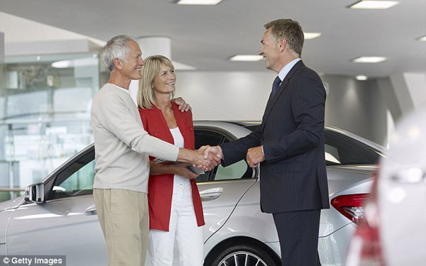 研究:購物帶女性 決策更合理