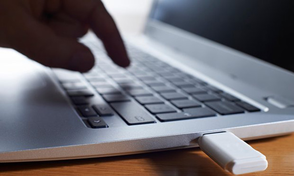 新加坡擬讓公務員“斷網(wǎng)”