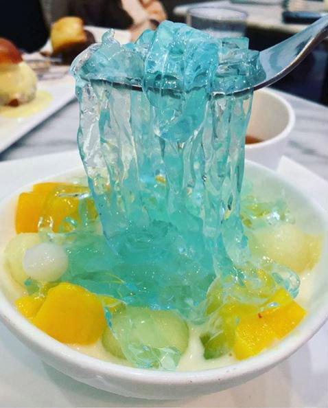 奇葩甜點“冰淇淋拉面”走紅網絡