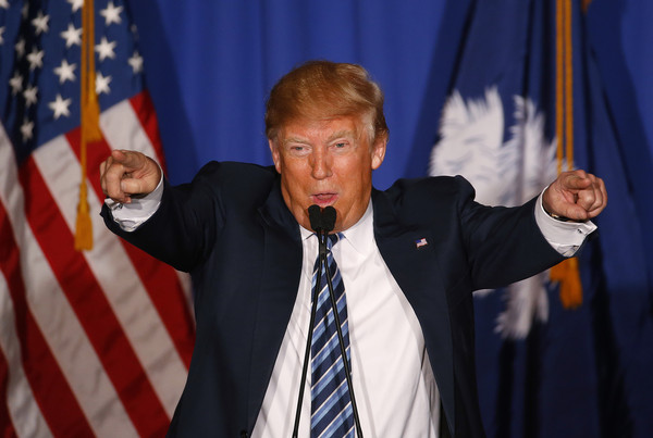 特朗普與希拉里的競(jìng)選之旅