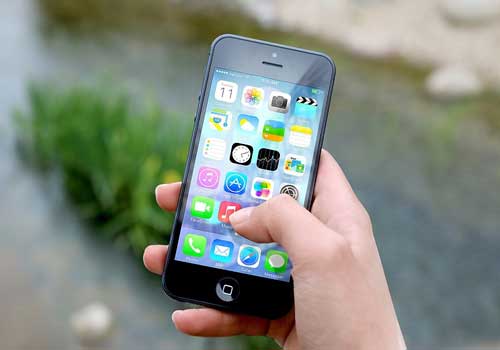 黑科技：動動手指，就能為手機充電？