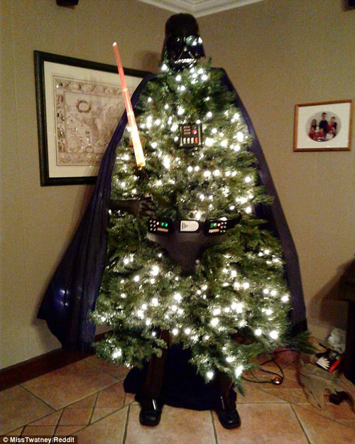 還在擺放傳統的圣誕樹?快來試試圣誕“枕”、圣誕“書”和圣誕“花”!