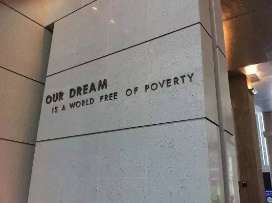 那一口下去滿嘴生津、齒頰留香的美味,承載著他怎樣的回憶和憧憬丨解碼中國