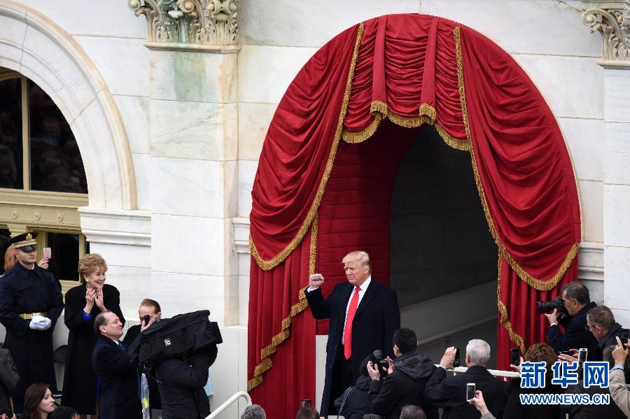 特朗普宣誓就任美國總統（組圖）