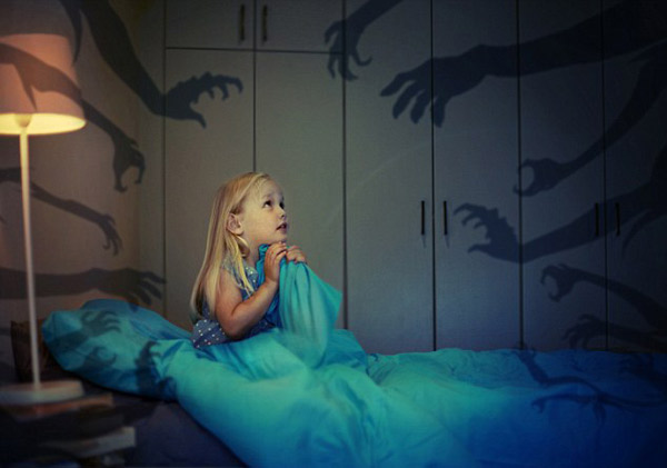 說者無意 聽者驚悚！萬圣節聽小朋友講鬼故事吧！