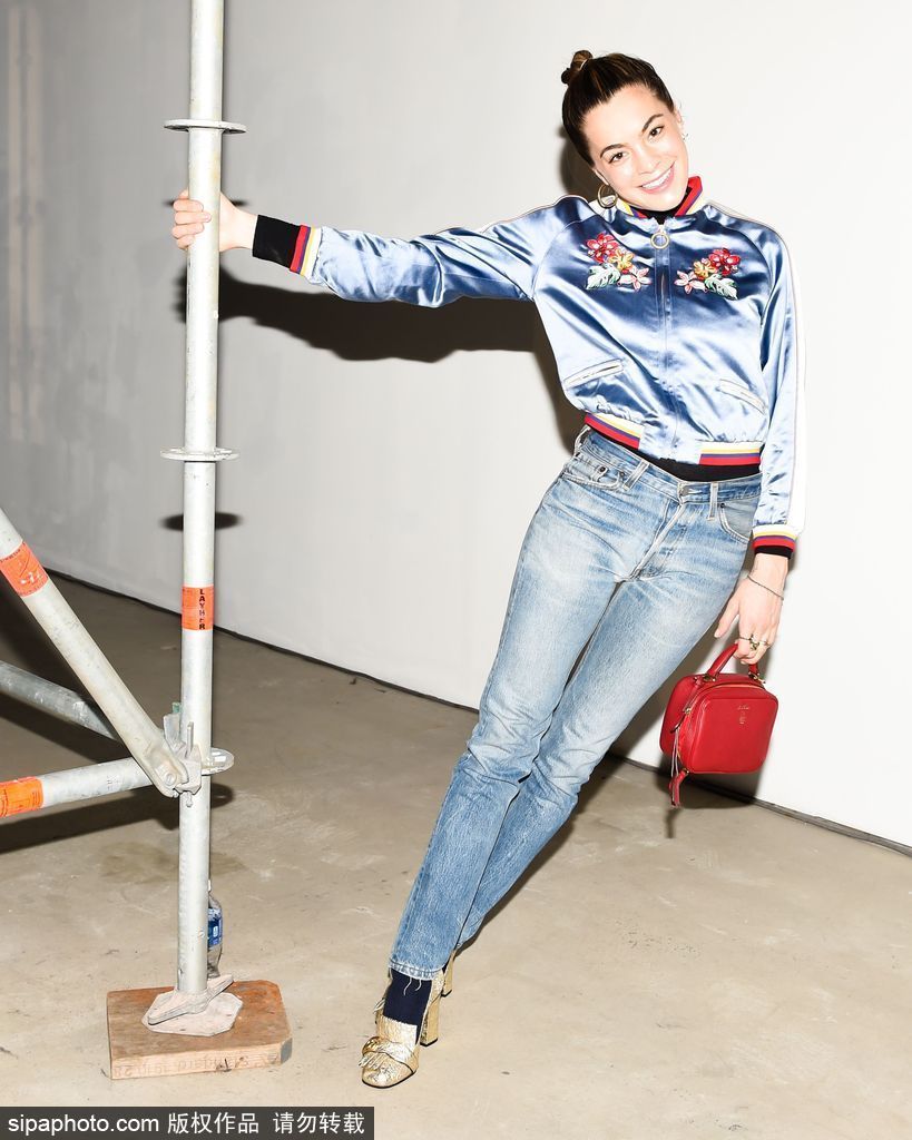 盤點：看好萊塢明星如何玩轉(zhuǎn)“中國風(fēng)”（組圖）