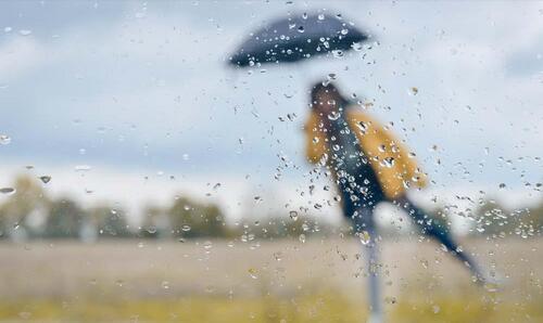 含糊其詞?英語口語中模糊語的使用