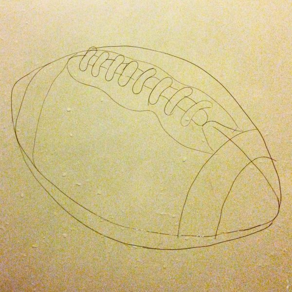 有才！洗澡掉的頭發拼出肖像畫（組圖）