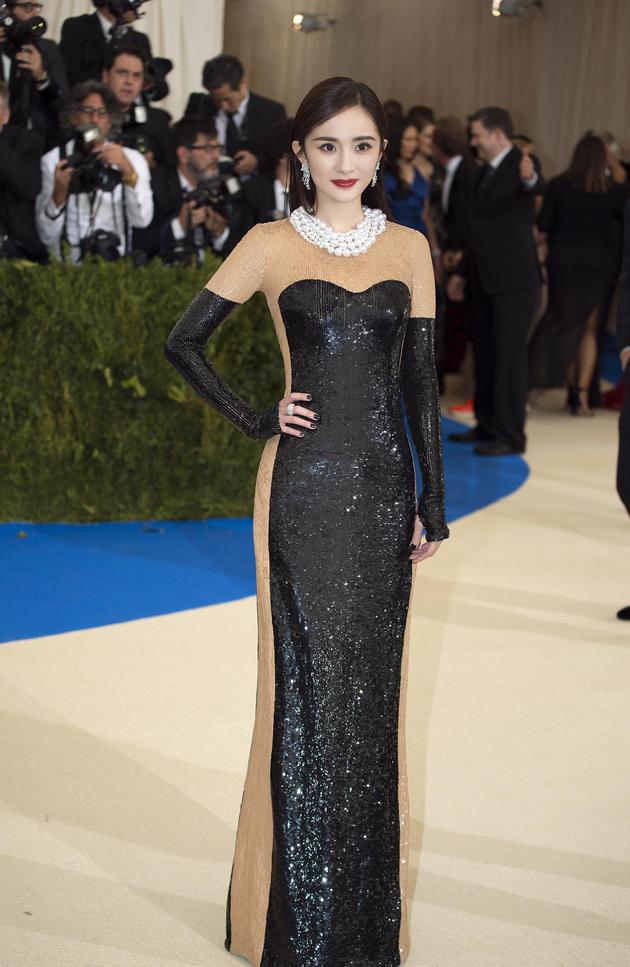 清新優雅性感華麗……你喜歡的2017MetGala都有（組圖）
