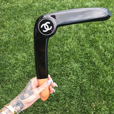 香奈兒奢侈回旋鏢惹怒澳大利亞土著,被指侮辱文化傳統