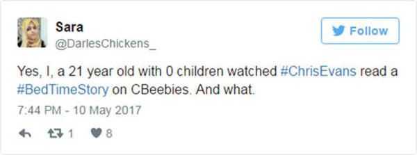 “美國隊長”讀睡前故事 吸引一眾寶媽粉絲(視頻)