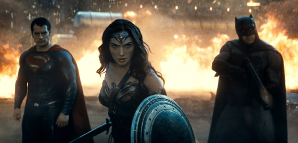 《蝙蝠俠大戰超人：正義黎明》電影精講（視頻）