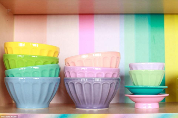 少女心炸裂！好想擁有這間夢(mèng)幻的“彩虹屋”（組圖）