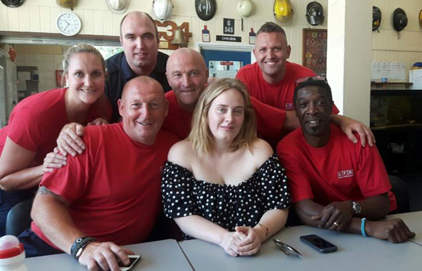 阿黛爾或永別巡演 這位音樂女王用20句話鼓勵無數棉花糖女孩