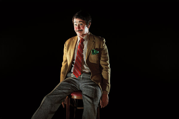 皮特、高司令、克魯尼演反派，十三惡人誰(shuí)更邪惡？（視頻）